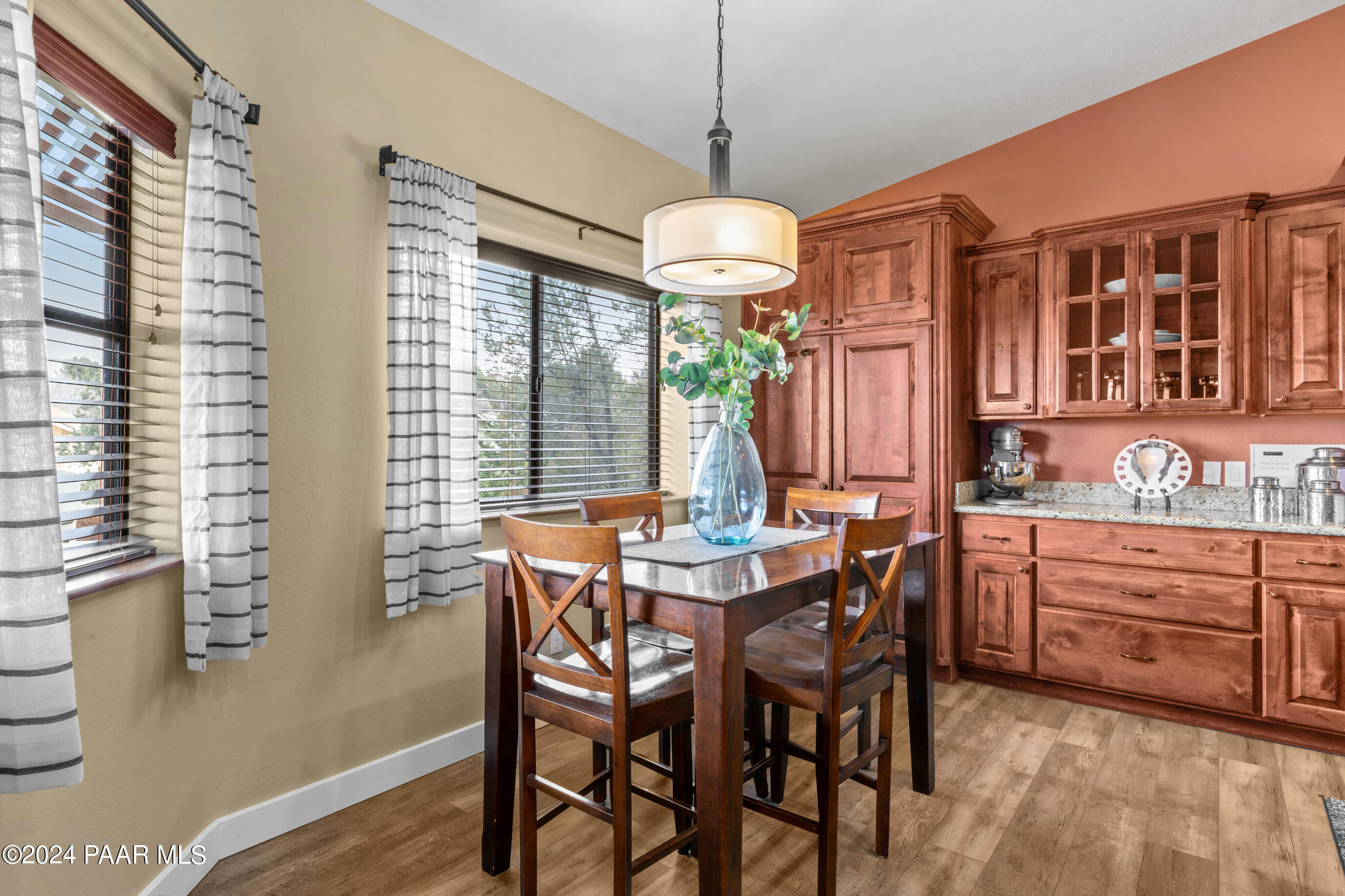 1561 Eagle Ridge Road Prescott, AZ 86301 - Photo 10 of 46 eat in kitchen area