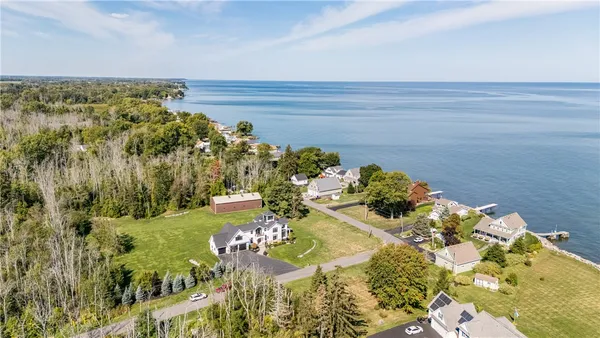 $1,250,000 | 151 Ferguson Drive, Parma, NY 14468