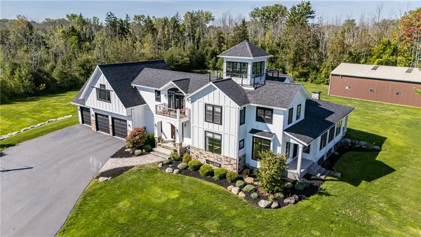 $1,250,000 | 151 Ferguson Drive, Parma, NY 14468