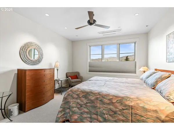 $855,000 | 175 Lithia Way, Unit 303, Ashland, OR 97520