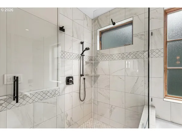 $855,000 | 175 Lithia Way, Unit 303, Ashland, OR 97520