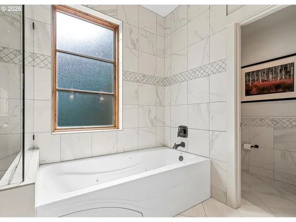 $855,000 | 175 Lithia Way, Unit 303, Ashland, OR 97520
