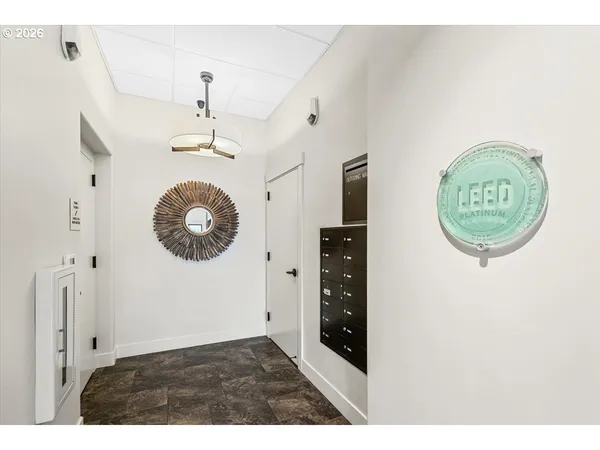 $855,000 | 175 Lithia Way, Unit 303, Ashland, OR 97520