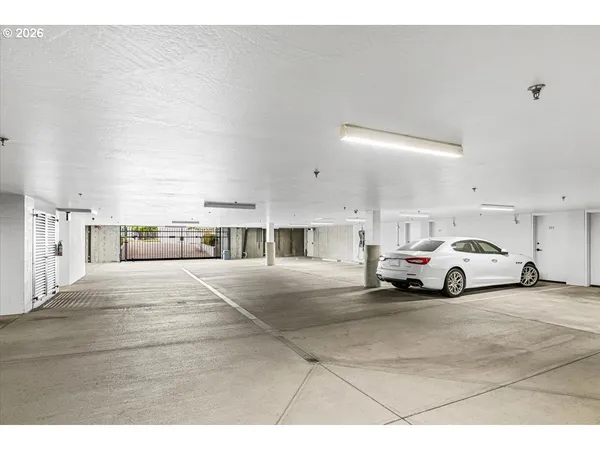 $855,000 | 175 Lithia Way, Unit 303, Ashland, OR 97520