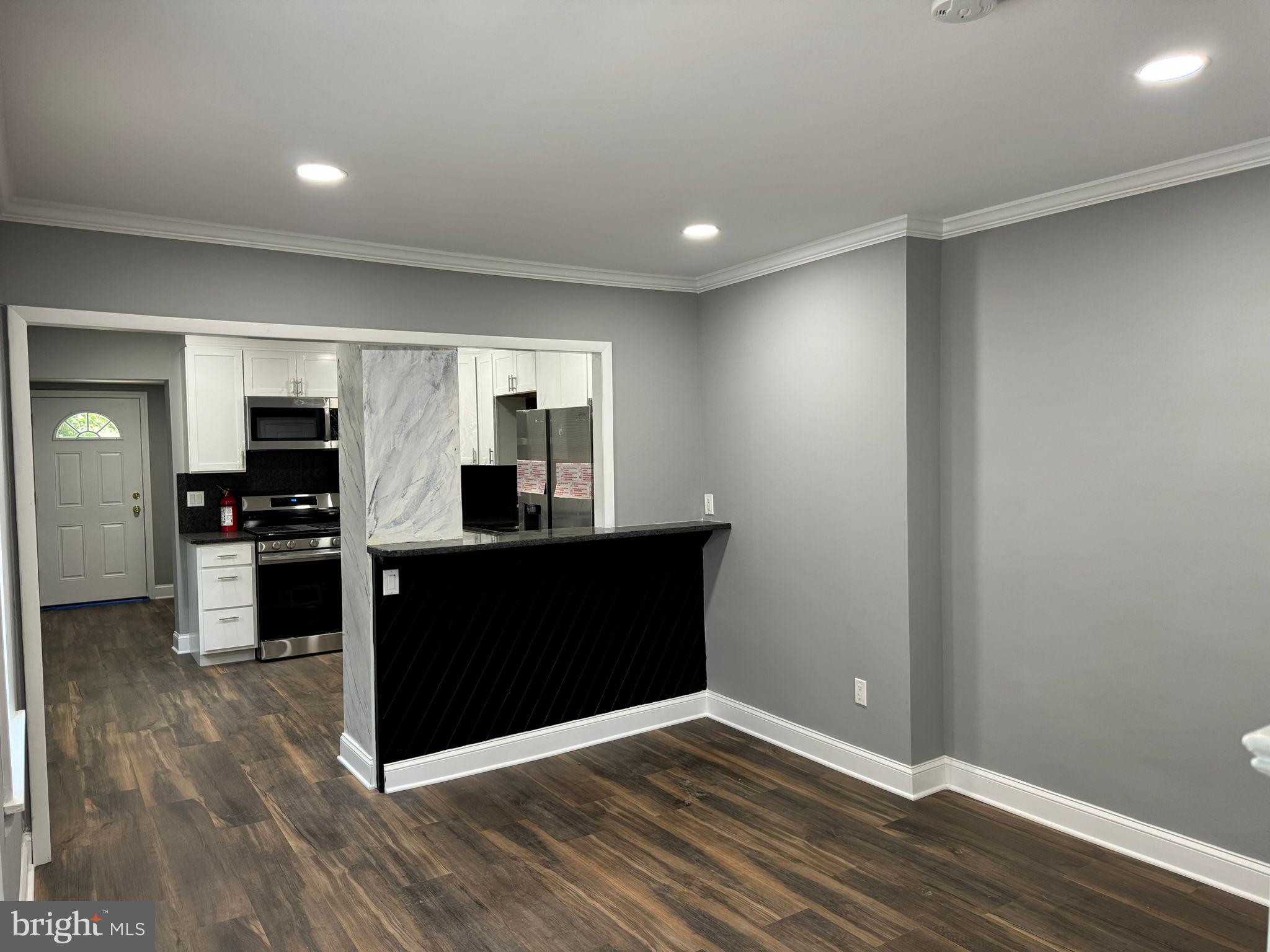 982 Klockner Road Hamilton, NJ 08619 - Photo 4 of 20