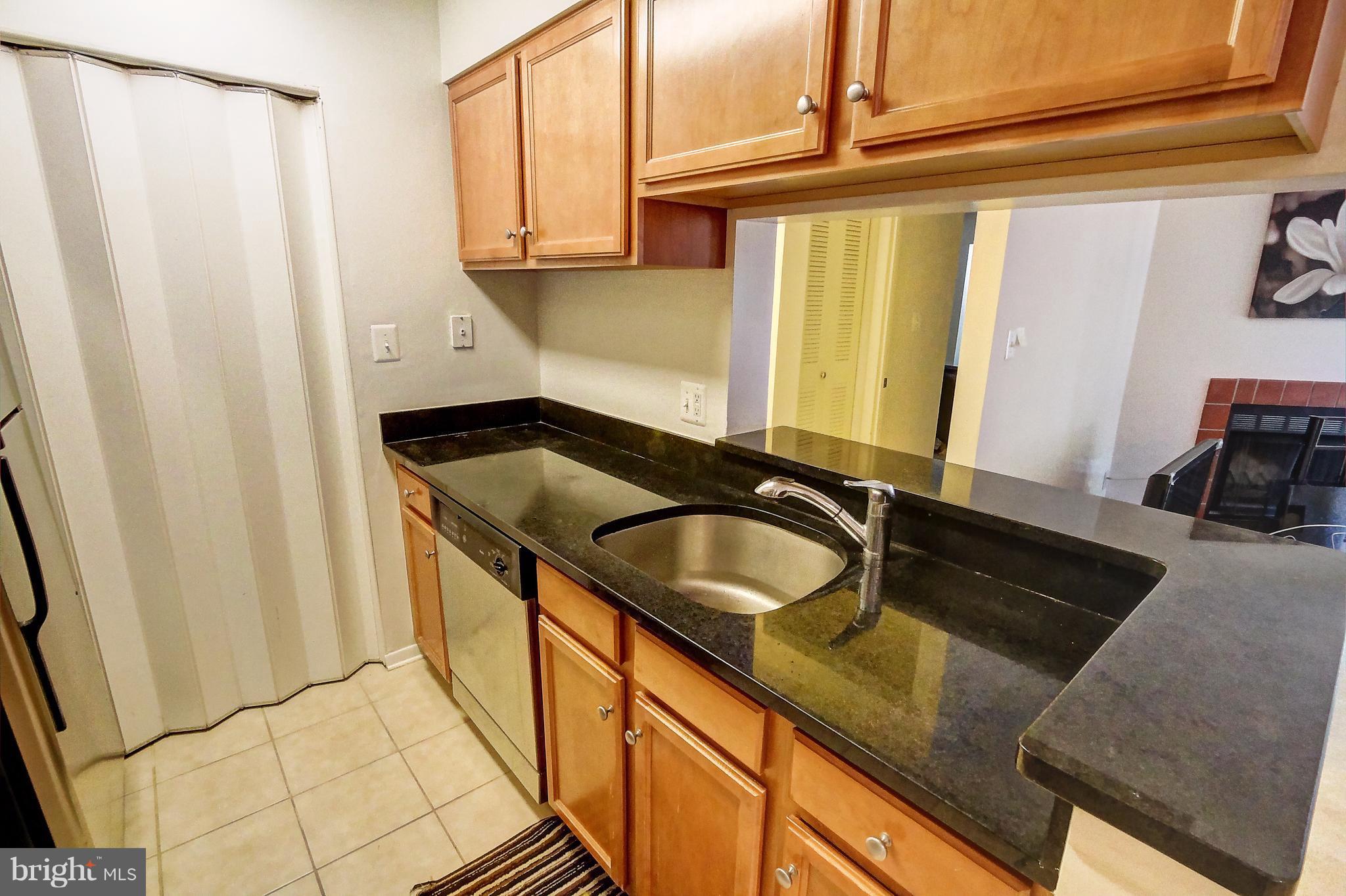 1703 Ascot Way, Unit E Reston, VA 20190 - Photo 12 of 24 Kitchen