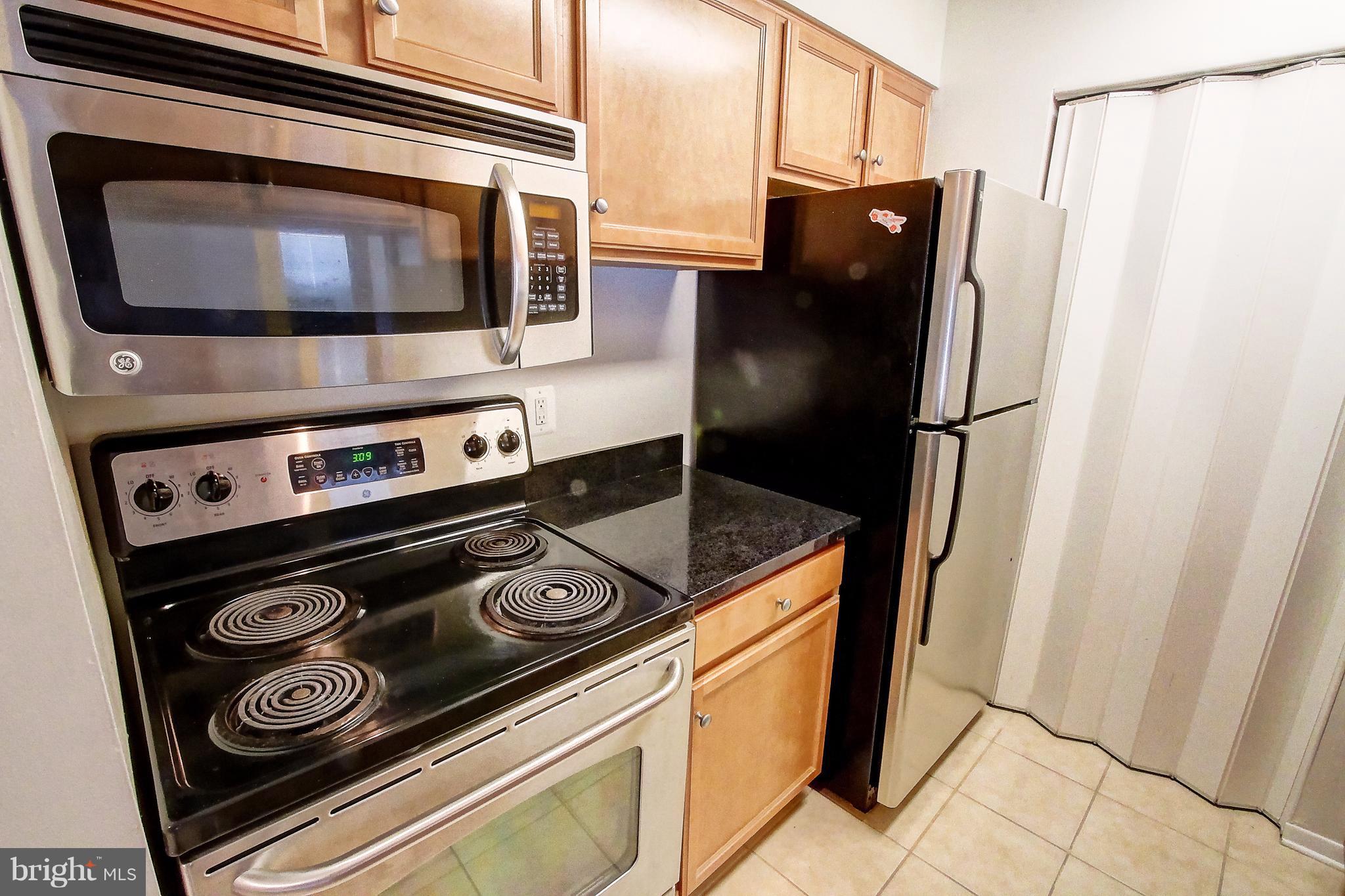 1703 Ascot Way, Unit E Reston, VA 20190 - Photo 10 of 24 Kitchen