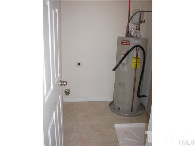 8620 Neuse Club Lane, Unit 110 Raleigh, NC 27616 - Photo 11 of 15 Gallery Image 11