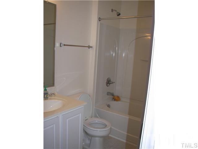 8620 Neuse Club Lane, Unit 110 Raleigh, NC 27616 - Photo 8 of 15 Gallery Image 8