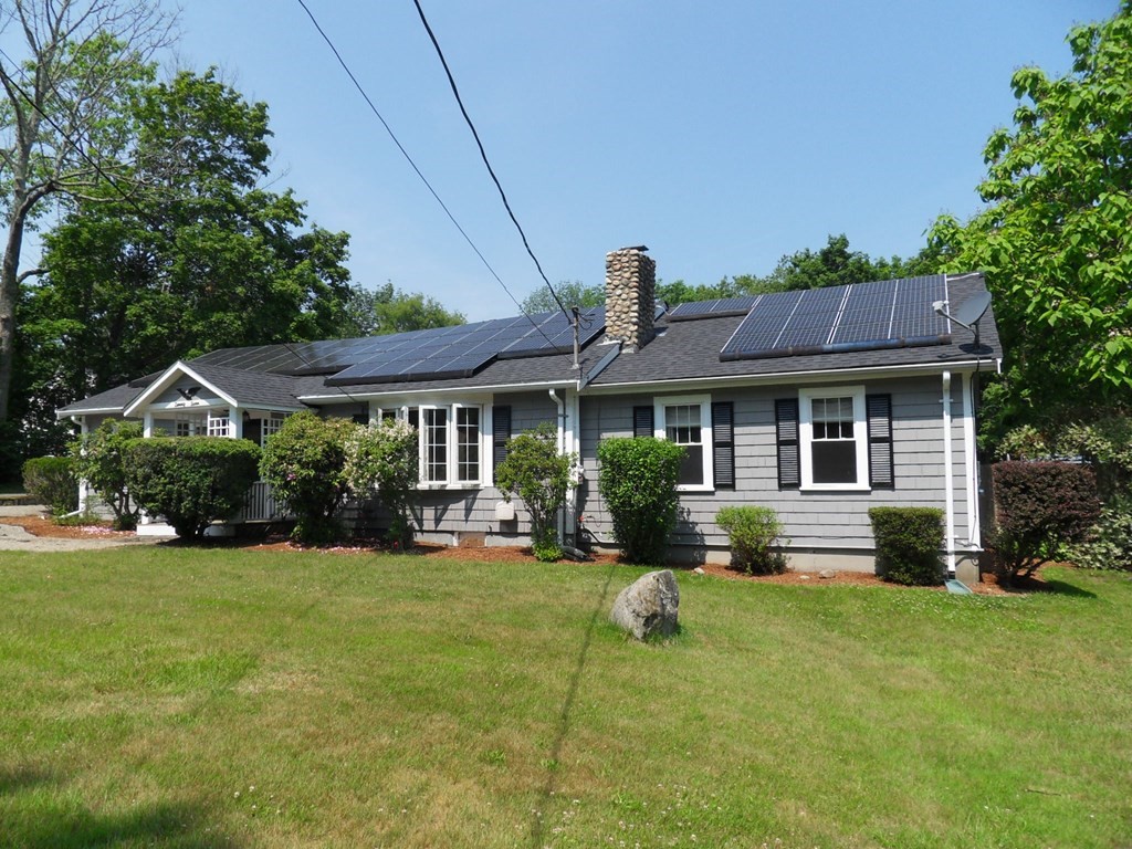 27 Forge Road Assonet, MA 02702 - Photo 3 of 34 Gallery Image 3