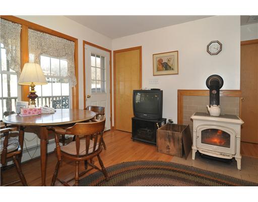 112 Howard Hill Road Foster, RI 02825 - Photo 4 of 20 Dining Room.