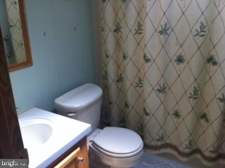 180 Weidler Lane Lititz, PA 17543 - Photo 14 of 23 Gallery Image 14