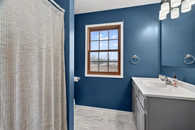 $330,000 | 364 West Anndon Street, Braidwood, IL 60408