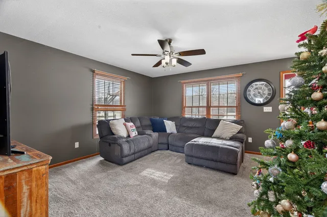 $330,000 | 364 West Anndon Street, Braidwood, IL 60408