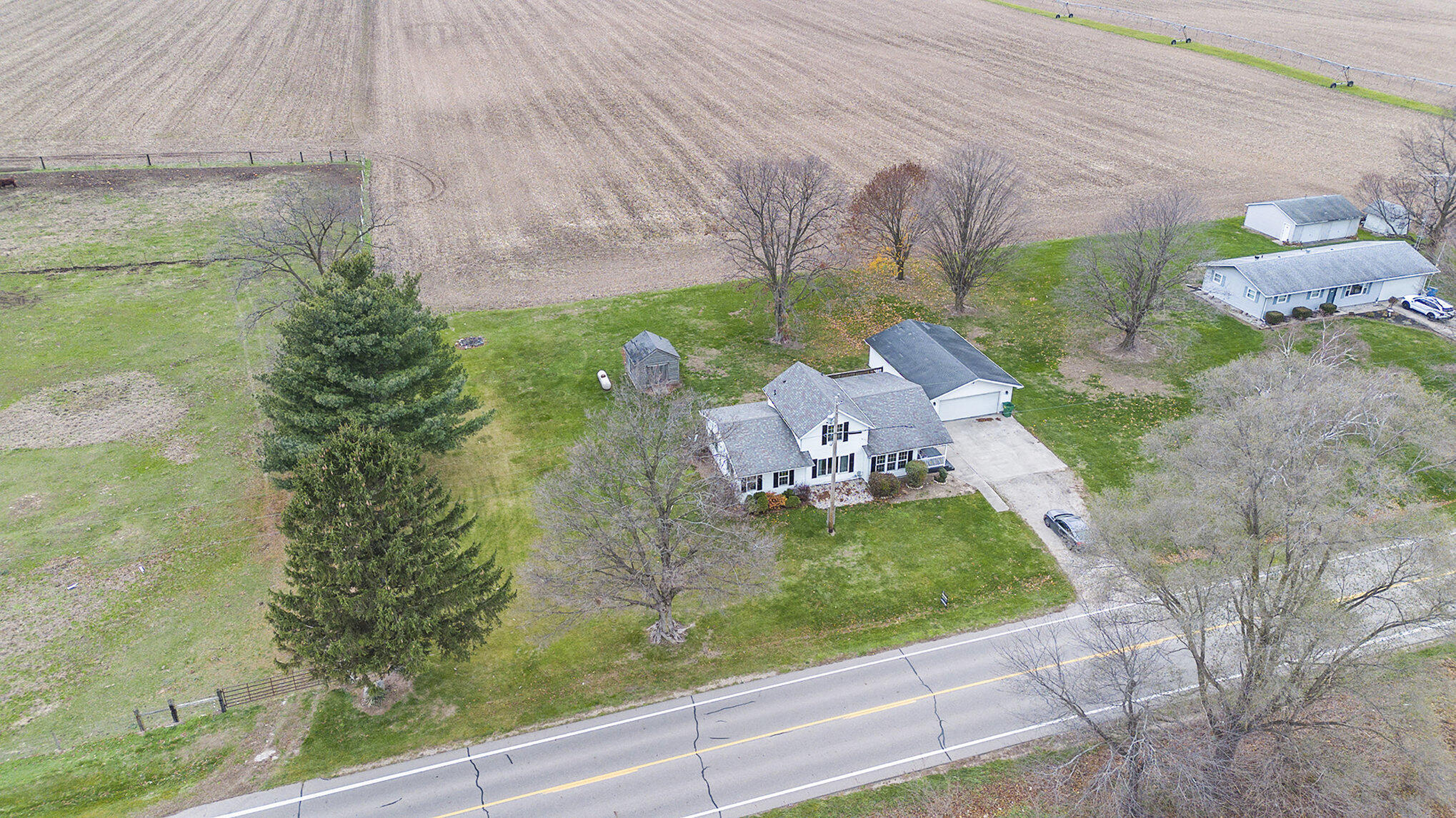 68850 Cassopolis Road Cassopolis, MI 49031 - Photo 33 of 38 037_dji_0091_603