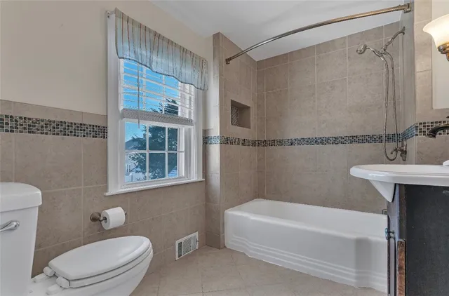 $449,900 | 174 Littlefield Street, Pawtucket, RI 02861