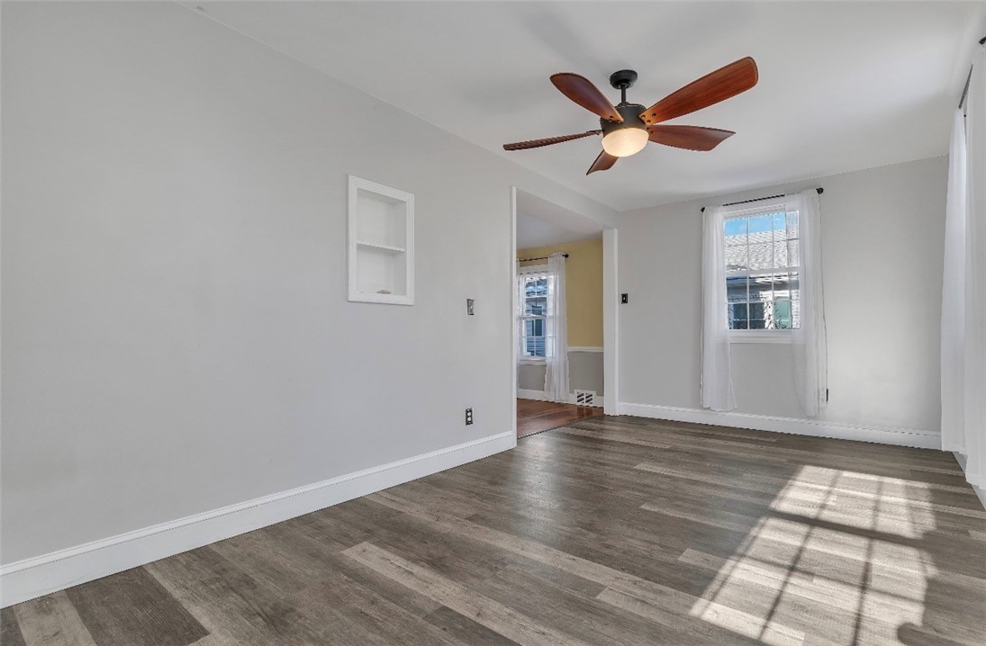 174 Littlefield Street Pawtucket, RI 02861 - Photo 7 of 24