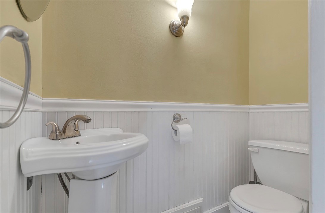 174 Littlefield Street Pawtucket, RI 02861 - Photo 8 of 24