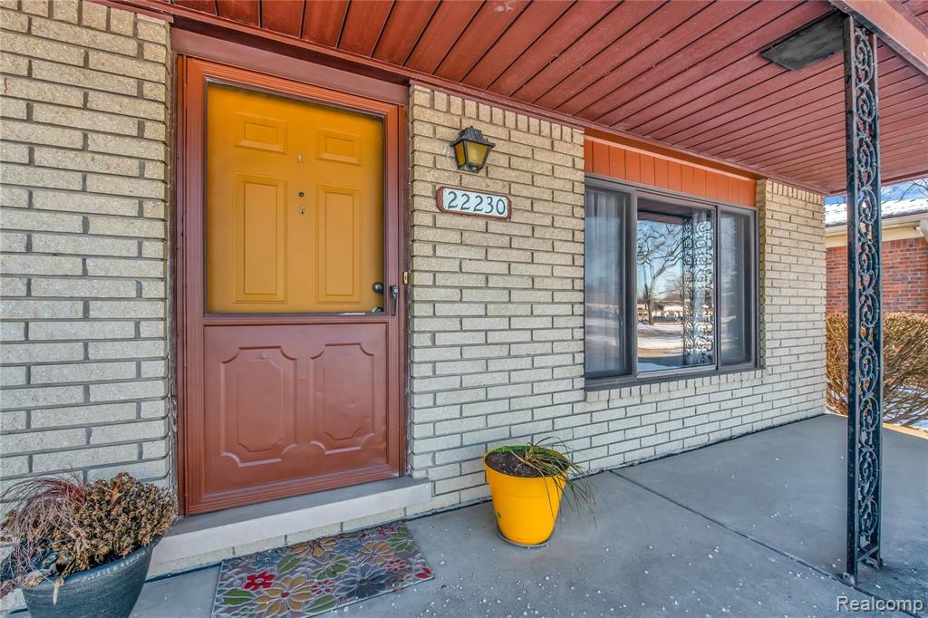22230 Kelly Road Eastpointe, MI 48021 - Photo 6 of 29