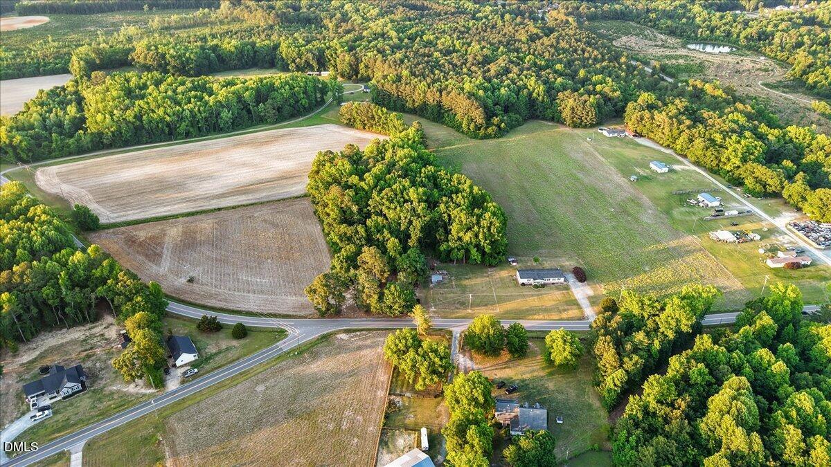 160 Johnston County Road Benson, NC 27504 - Photo 2 of 7 1-160 Johnson County Rd-1