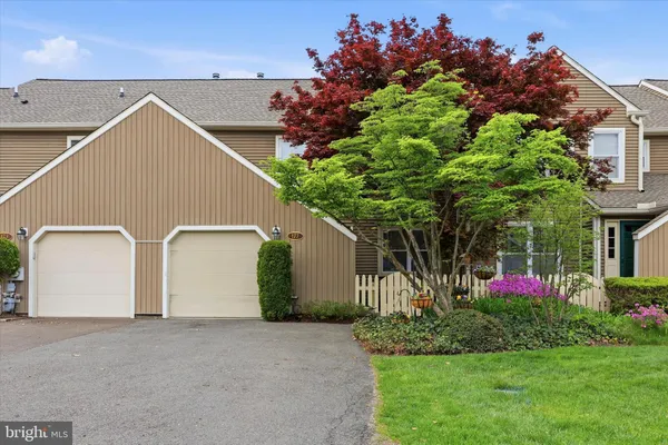 $649,900 | 177 Wildflower Circle, Yardley, PA 19067