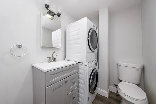 $2,900 | 351 East 8th Street, Unit 3, Boston, MA 02127