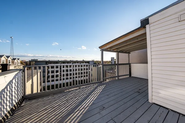 $2,900 | 351 East 8th Street, Unit 3, Boston, MA 02127