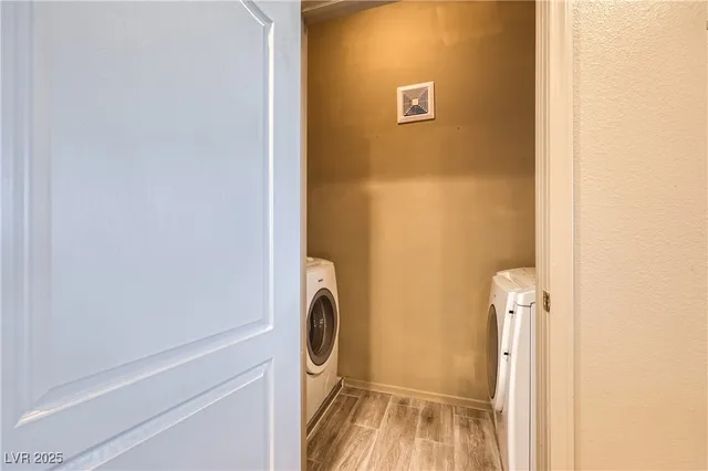 $299,900 | 2325 Windmill Parkway, Unit 1622, Henderson, NV 89074