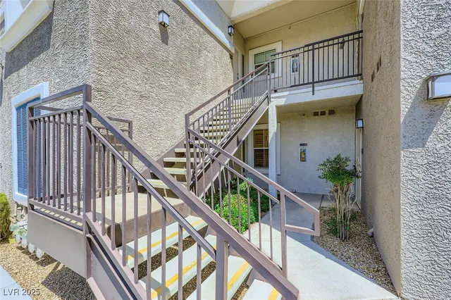 $299,900 | 2325 Windmill Parkway, Unit 1622, Henderson, NV 89074