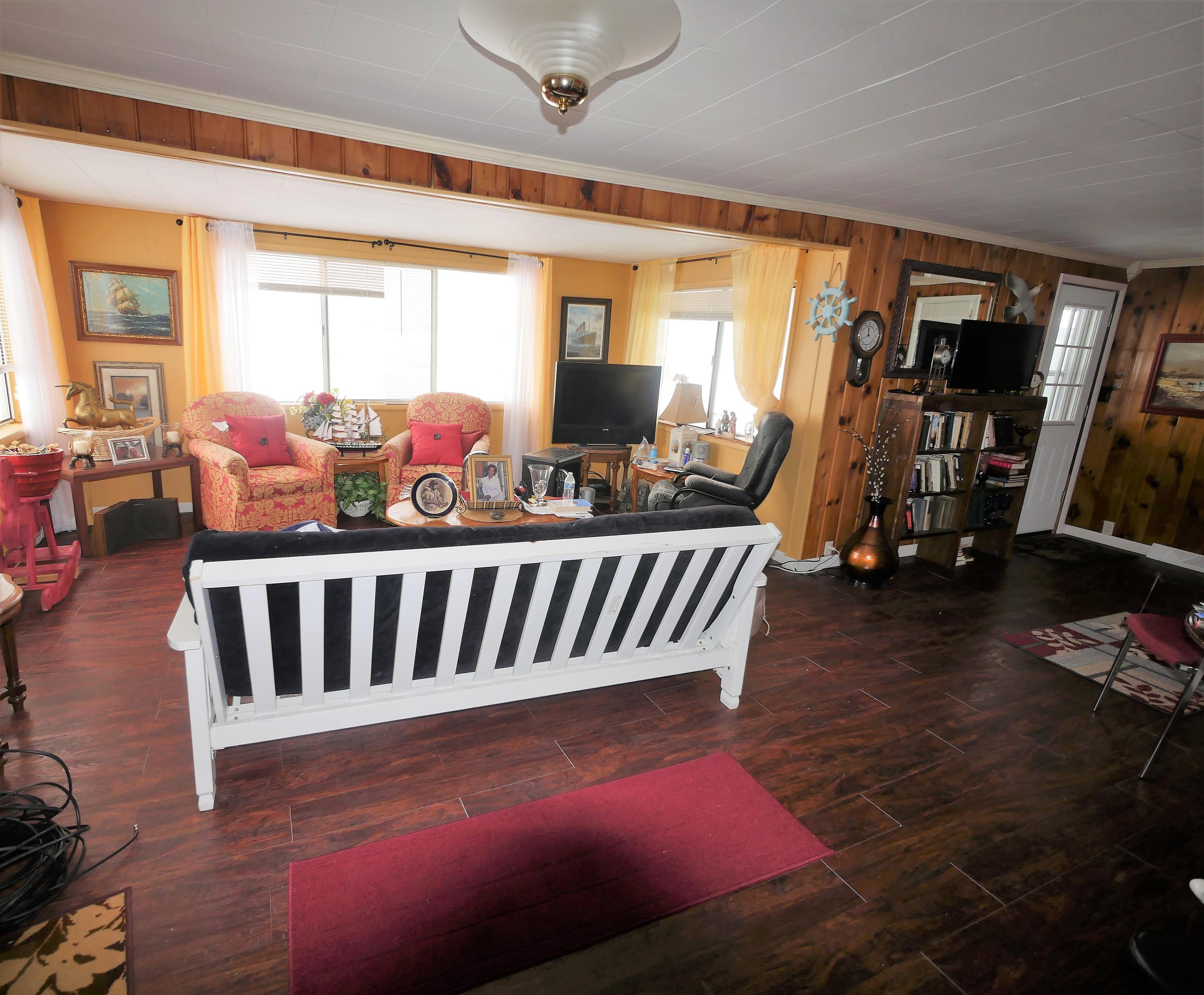 3197 Partridge Point Road South Alpena, MI 49707 - Photo 3 of 17 Gallery Image 3