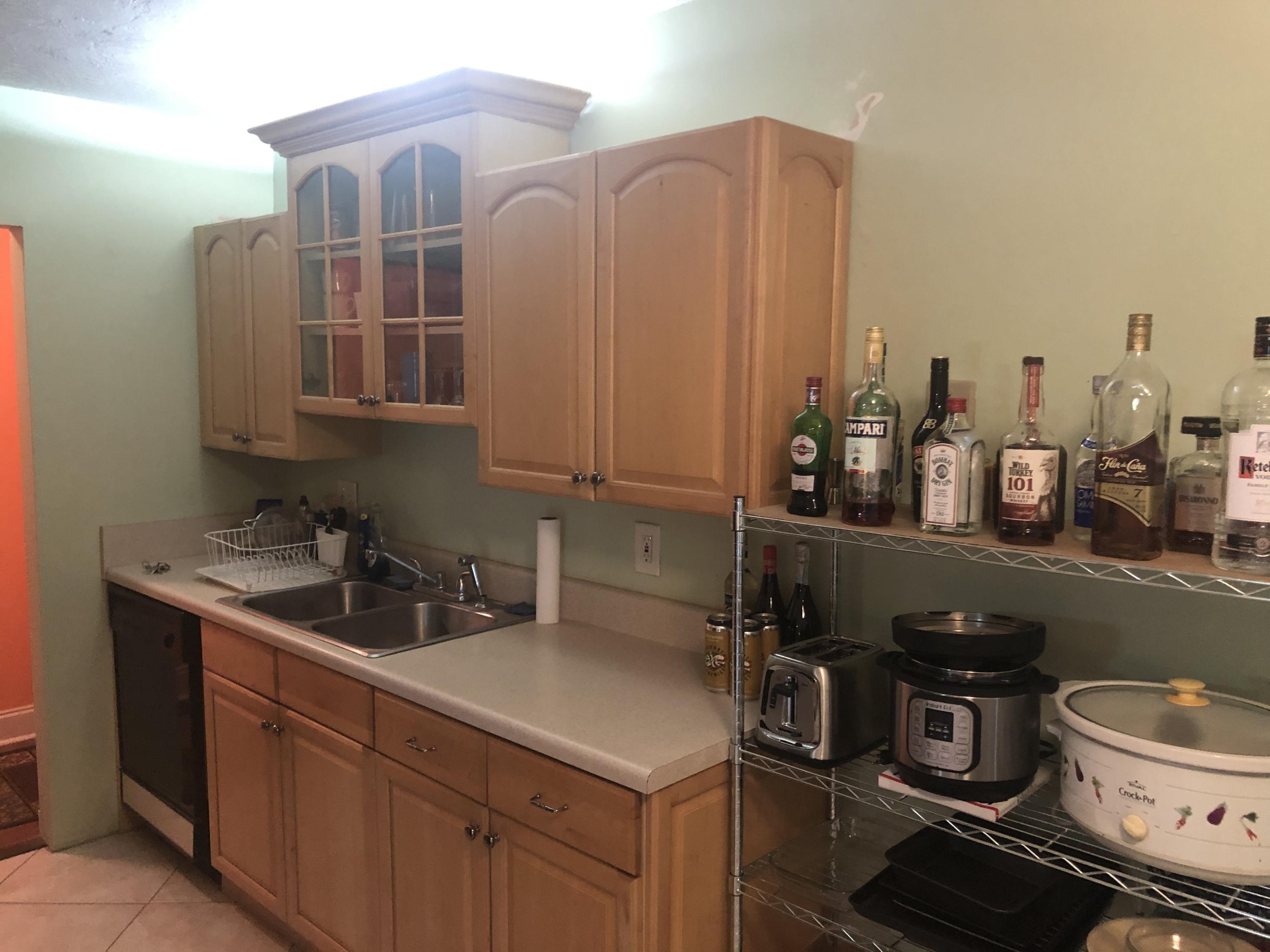 150 Pineview Road, Unit H8 Jupiter, FL 33469 - Photo 2 of 21 IMG-0598