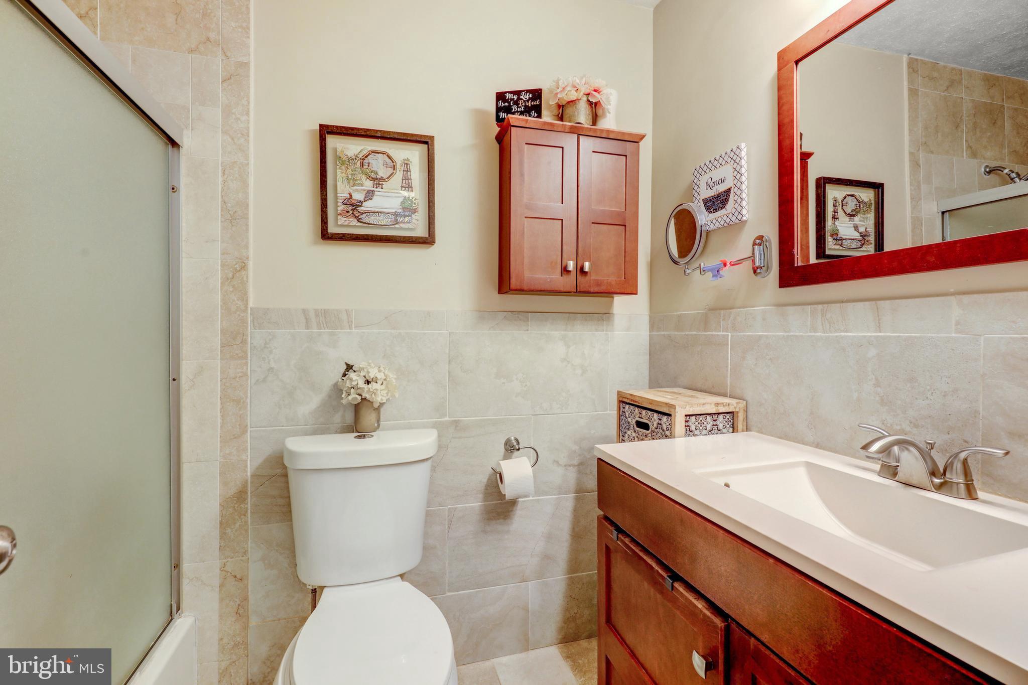 369 Bolton Road Hightstown, NJ 08520 - Photo 16 of 23 Upstairs full bath...