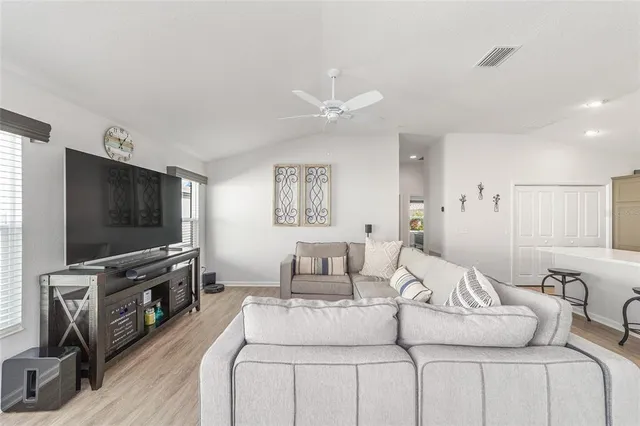 $2,500 | 4345 Broad Street, The Villages, FL 32163