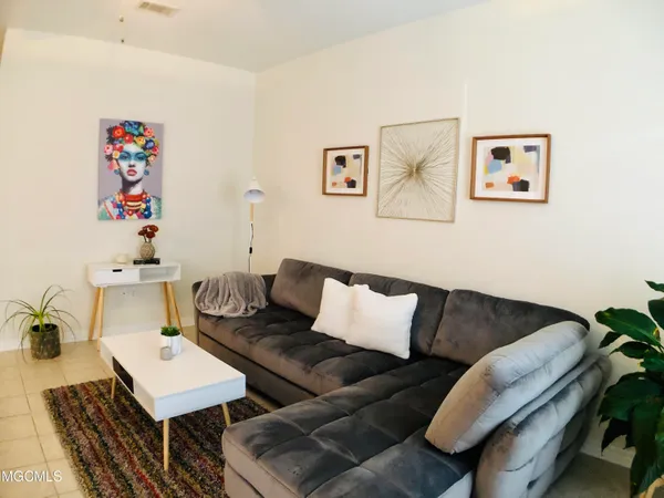 $995 | 15812 Adam Road, Unit 312, Biloxi, MS 39532