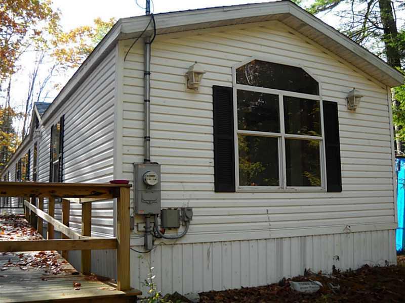 750 Castner Road Waldoboro, ME 04572 - Photo 5 of 23 Exterior Front. Well-built handicap...