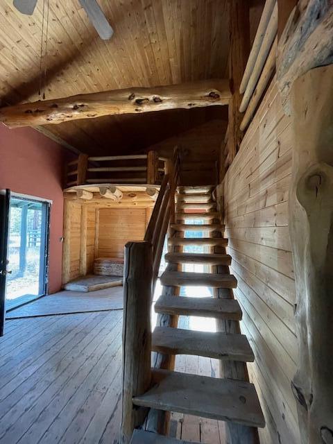 16201 Hawks Lair Road La Pine, OR 97739 - Photo 40 of 52 Floor level entry