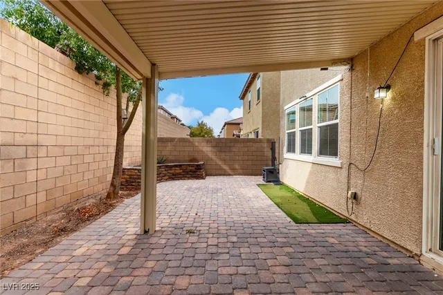 $2,395 | 945 Spiracle Avenue, Henderson, NV 89002