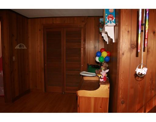 159 Sackett Road Westfield, MA 01085 - Photo 24 of 38 Gallery Image 24