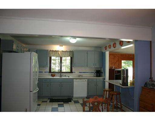 159 Sackett Road Westfield, MA 01085 - Photo 10 of 38 Gallery Image 10
