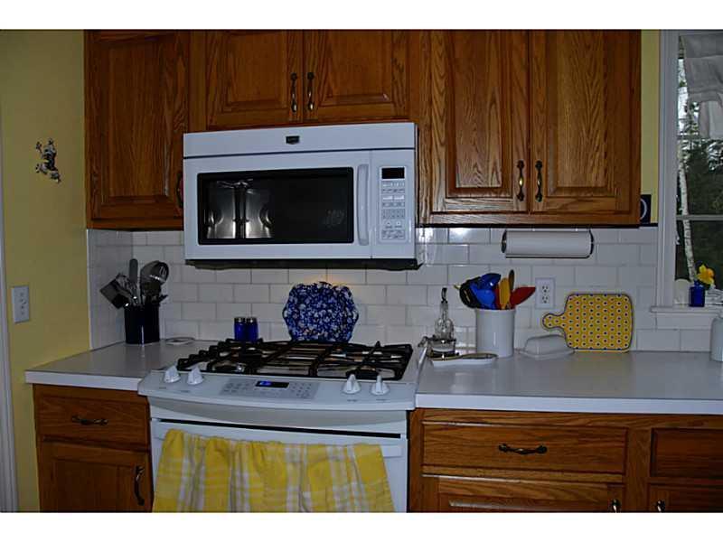 331 Kelley Road Hermon, ME 04401 - Photo 14 of 35 Kitchen.