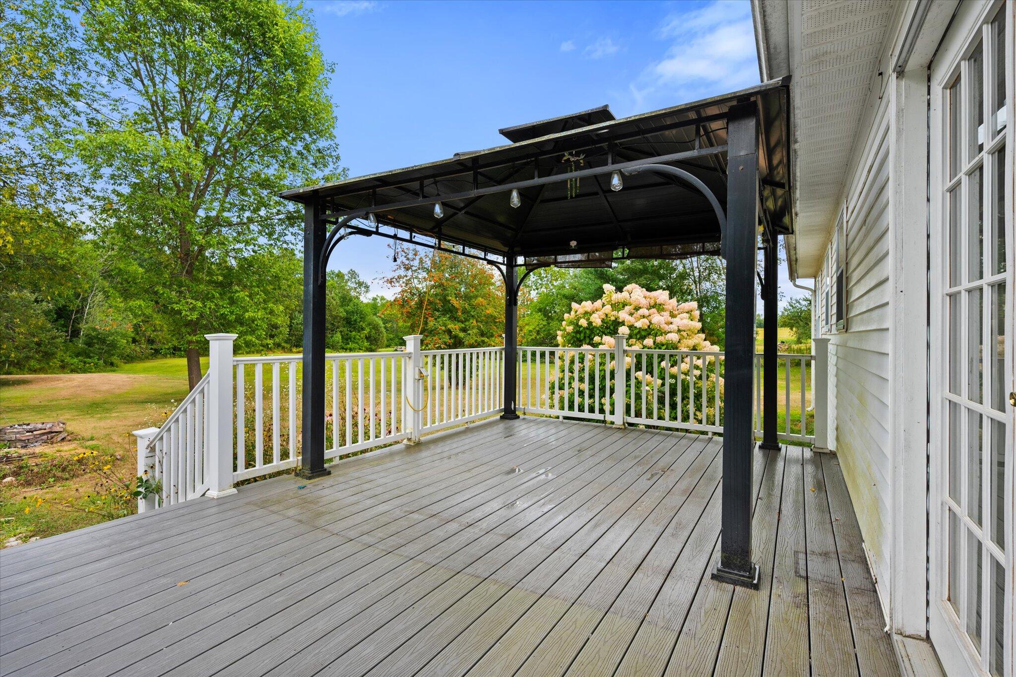 220 Ridge Road Plymouth, ME 04969 - Photo 37 of 69 28-Back Deck