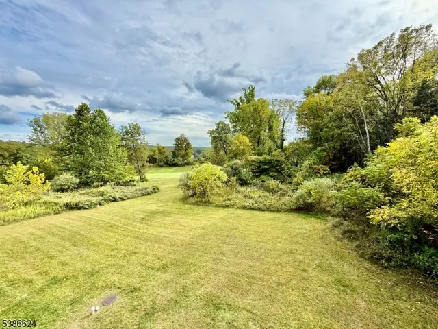 $1,200 | 254 Clove Road, Unit H, Montague, NJ 07827