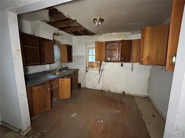 $25,000 | 10155 Cloverdale Drive, St. Louis, MO 63136