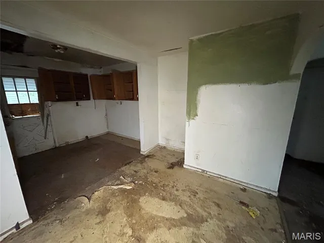 $25,000 | 10155 Cloverdale Drive, St. Louis, MO 63136