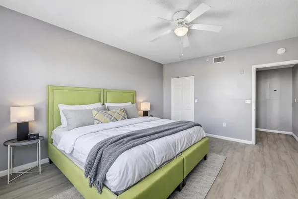 $385,000 | 11750 St Andrews Place, Unit 203, Wellington, FL 33414
