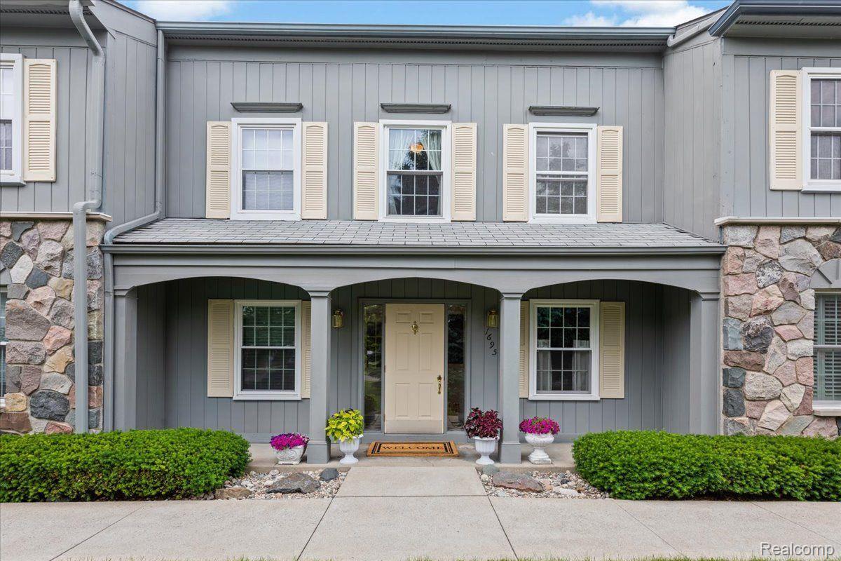 1695 Huntington Park, Unit A Rochester, MI 48309 - Photo 47 of 51 Gallery Image 47