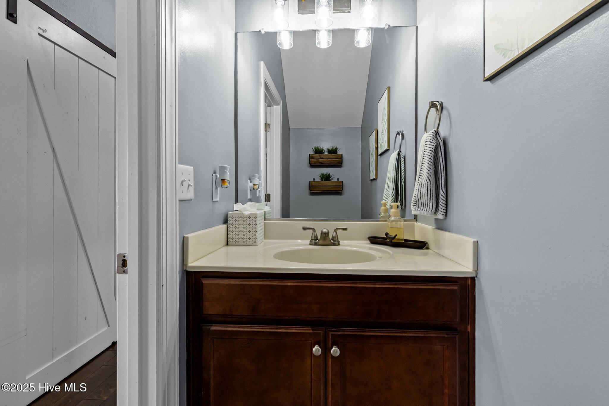 119 Elrod Road Moyock, NC 27958 - Photo 22 of 27 half bath