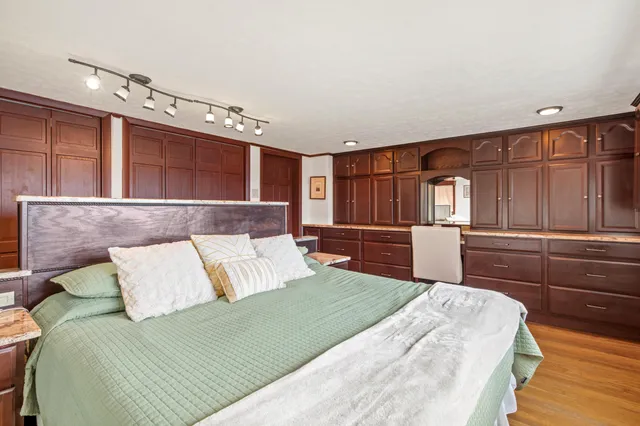 $1,750,000 | 6 Gilman Road, Standish, ME 04084