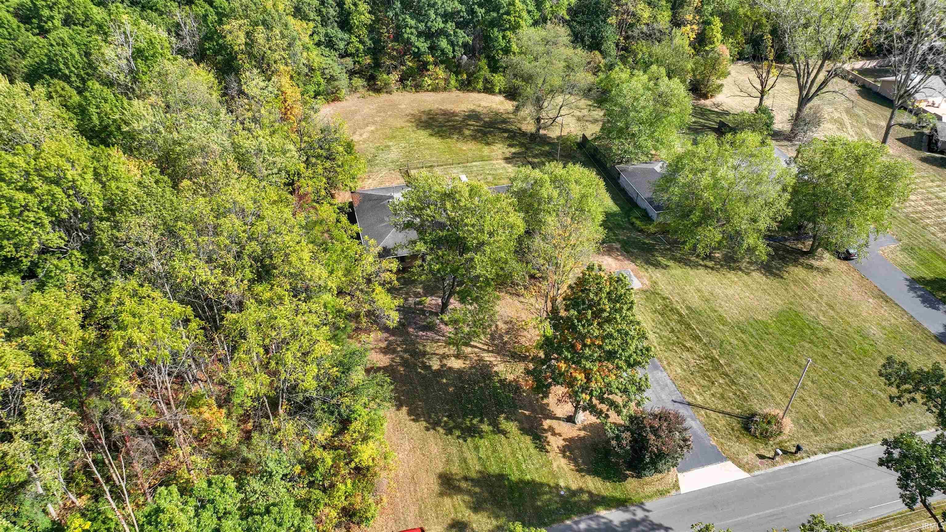 2441 Randall Road Fort Wayne, IN 46804 - Photo 33 of 36