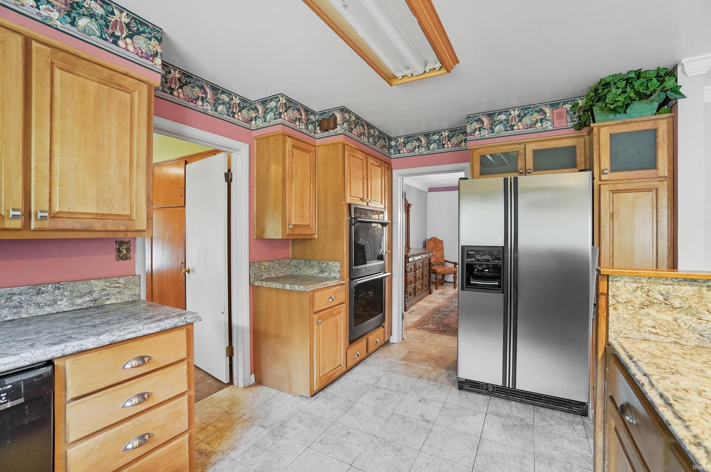 2441 Randall Road Fort Wayne, IN 46804 - Photo 8 of 36